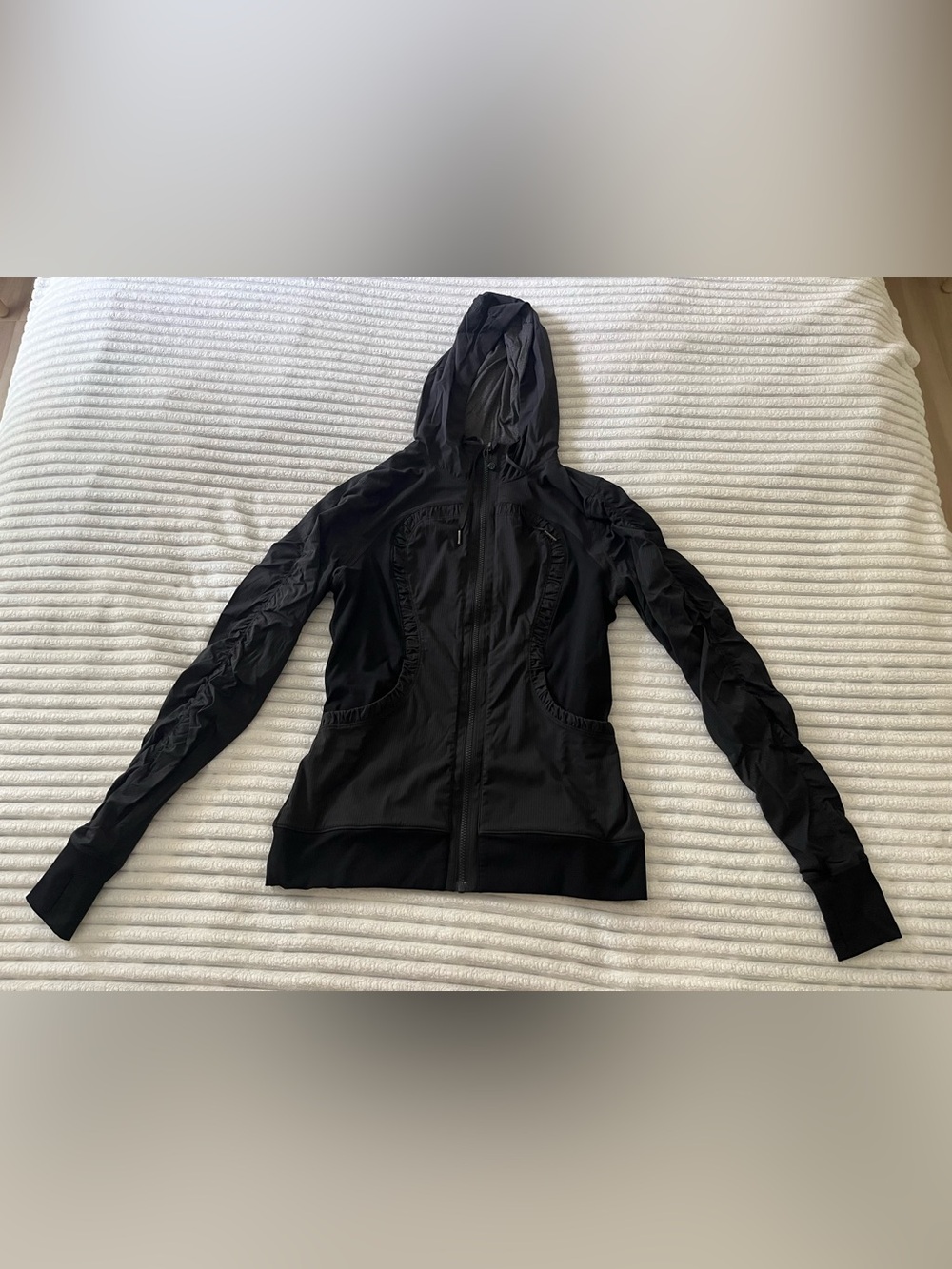 Lululemon Ruched Black Jacket - Picture 3 of 9